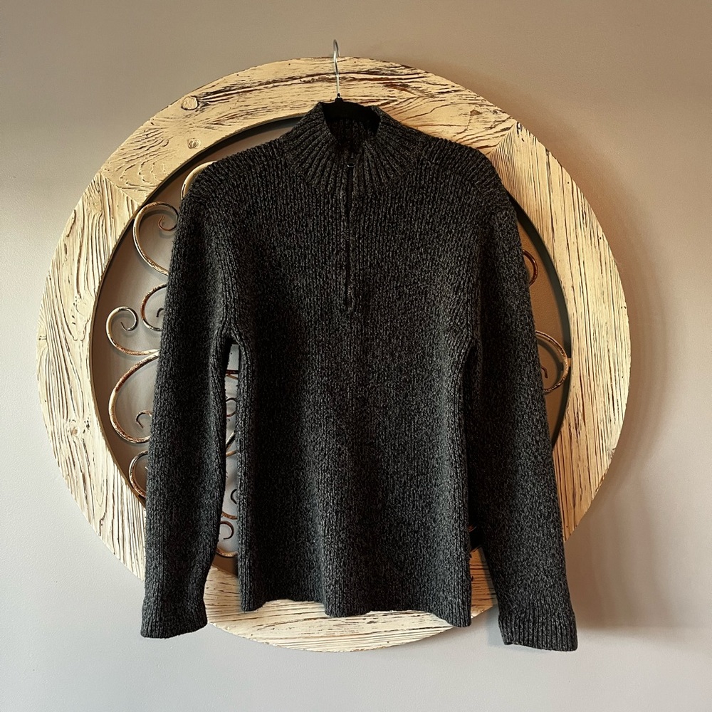Converse sweater